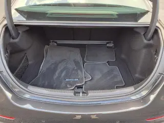 Mercedes-Benz C-Class 2022 C 300 4dr Sedan