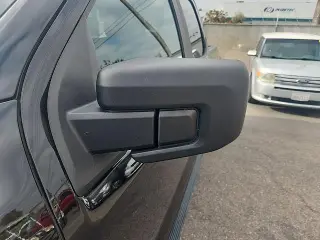 Ford F-150 2023 4x2 Lariat 4dr SuperCrew 5.5 ft. SB