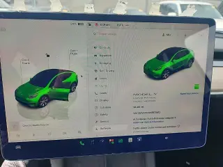 Tesla Model Y 2022 AWD Long Range 4dr Crossover