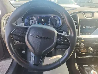 Chrysler 300 2017 S 4dr Sedan