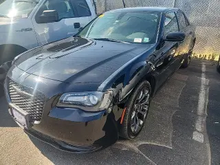 Chrysler 300 2017 S 4dr Sedan