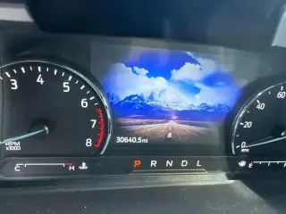 Ford Explorer 2023 XLT 4dr SUV