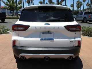 Ford Escape Plug-In Hybrid 2024 PHEV 4dr SUV