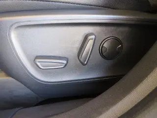 Ford Escape Plug-In Hybrid 2024 PHEV 4dr SUV