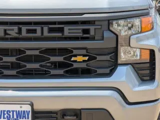 Chevrolet Silverado 1500 2025 4x2 Custom 4dr Crew Cab 5.8 ft. SB