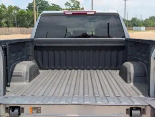 Chevrolet Silverado 1500 2025 4x2 Custom 4dr Crew Cab 5.8 ft. SB