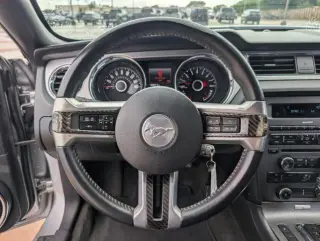 Ford Mustang 2014 V6 2dr Fastback