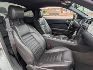 Ford Mustang 2014 V6 2dr Fastback