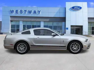 Ford Mustang 2014 V6 2dr Fastback
