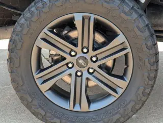 Ford F-150 2022 4x4 XL 4dr SuperCrew 5.5 ft. SB