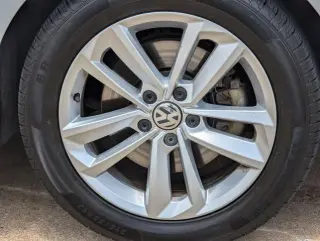 Volkswagen Passat 2020 SE 4dr Sedan