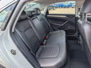 Volkswagen Passat 2020 SE 4dr Sedan