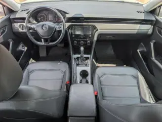 Volkswagen Passat 2020 SE 4dr Sedan