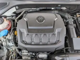 Volkswagen Passat 2020 SE 4dr Sedan