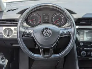 Volkswagen Passat 2020 SE 4dr Sedan