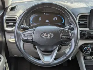 Hyundai VENUE 2023 SEL 4dr Crossover