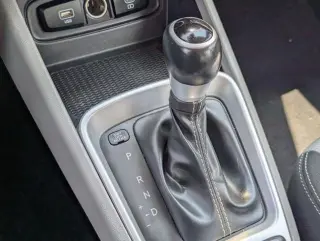 Hyundai VENUE 2023 SEL 4dr Crossover