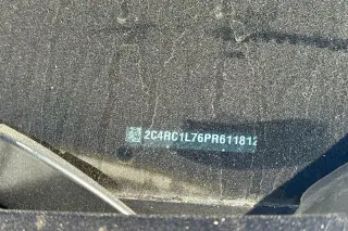 Chrysler Pacifica Plug-In Hybrid 2023 Touring L 4dr Mini-Van