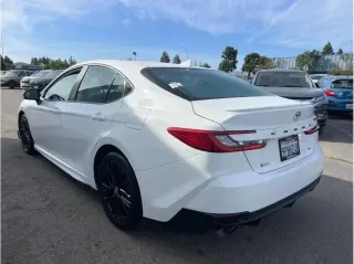 Toyota Camry 2025 SE 4dr Sedan