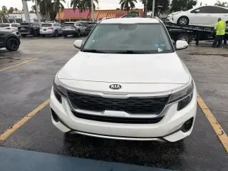 Kia Seltos 2021 S 4dr SUV