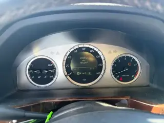 Mercedes-Benz GLK 2010 GLK 350 4dr SUV