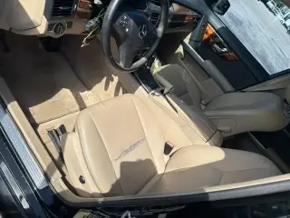 Mercedes-Benz GLK 2010 GLK 350 4dr SUV