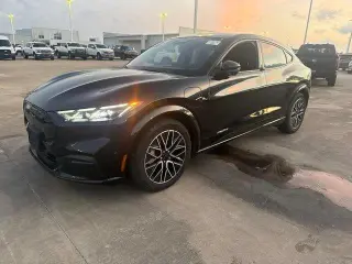 Ford Mustang Mach-E 2024 Premium 4dr SUV