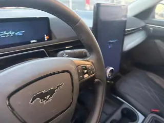Ford Mustang Mach-E 2025 Select 4dr SUV