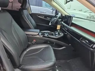 Lincoln Nautilus 2023 Reserve 4dr SUV