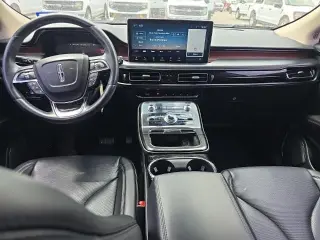 Lincoln Nautilus 2023 Reserve 4dr SUV