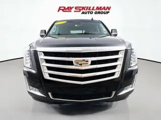 Cadillac Escalade 2019 4x4 Luxury 4dr SUV