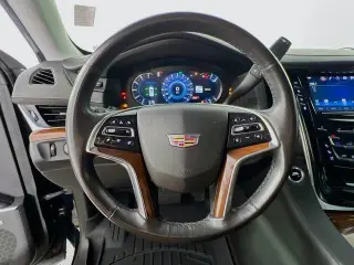 Cadillac Escalade 2019 4x4 Luxury 4dr SUV