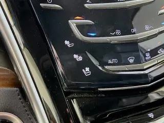 Cadillac Escalade 2019 4x4 Luxury 4dr SUV