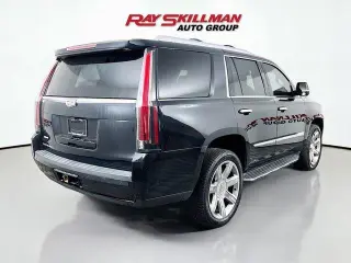 Cadillac Escalade 2019 4x4 Luxury 4dr SUV