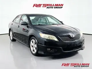 Toyota Camry 2011 SE 4dr Sedan 6M