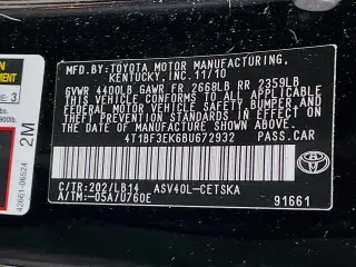 Toyota Camry 2011 SE 4dr Sedan 6M