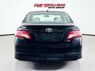 Toyota Camry 2011 SE 4dr Sedan 6M