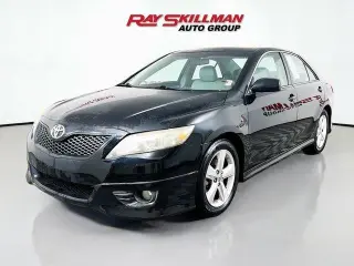 Toyota Camry 2011 SE 4dr Sedan 6M