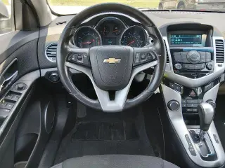 Chevrolet Cruze 2012 LT 4dr Sedan w/1LT