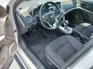 Chevrolet Cruze 2012 LT 4dr Sedan w/1LT