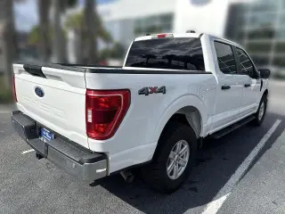 Ford F-150 2023 4x4 XL 4dr SuperCrew 5.5 ft. SB