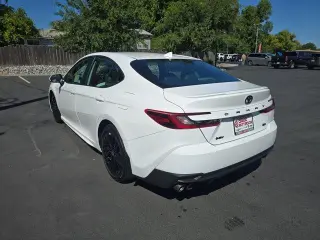 Toyota Camry 2026 SE 4dr Sedan