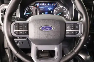 Ford F-150 2023 4x4 XLT 4dr SuperCrew 5.5 ft. SB