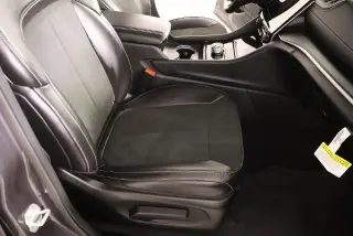 Jeep Grand Cherokee 2025 4x2 Laredo A 4dr SUV