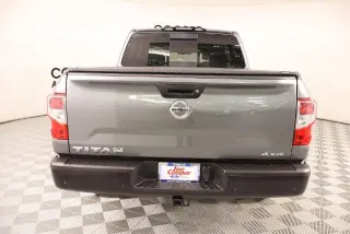 Nissan Titan 2021 4x4 S 4dr Crew Cab 5.6 ft. SB