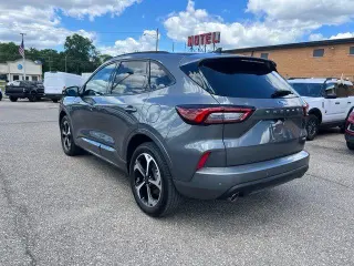 Ford Escape 2024 AWD ST-Line Select 4dr SUV