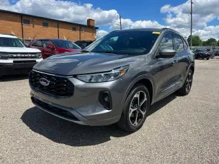 Ford Escape 2024 AWD ST-Line Select 4dr SUV