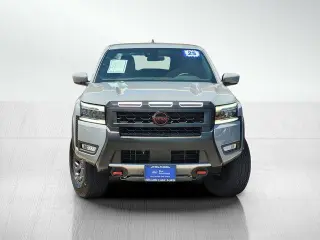 Nissan Frontier 2025 4x4 PRO-4X 4dr Crew Cab 5 ft. SB