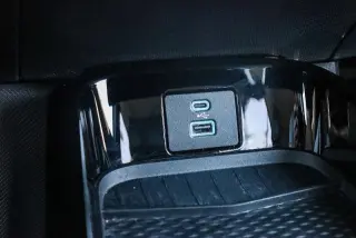 Ford Mustang Mach-E 2024 Select 4dr SUV