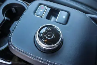Ford Mustang Mach-E 2024 Select 4dr SUV